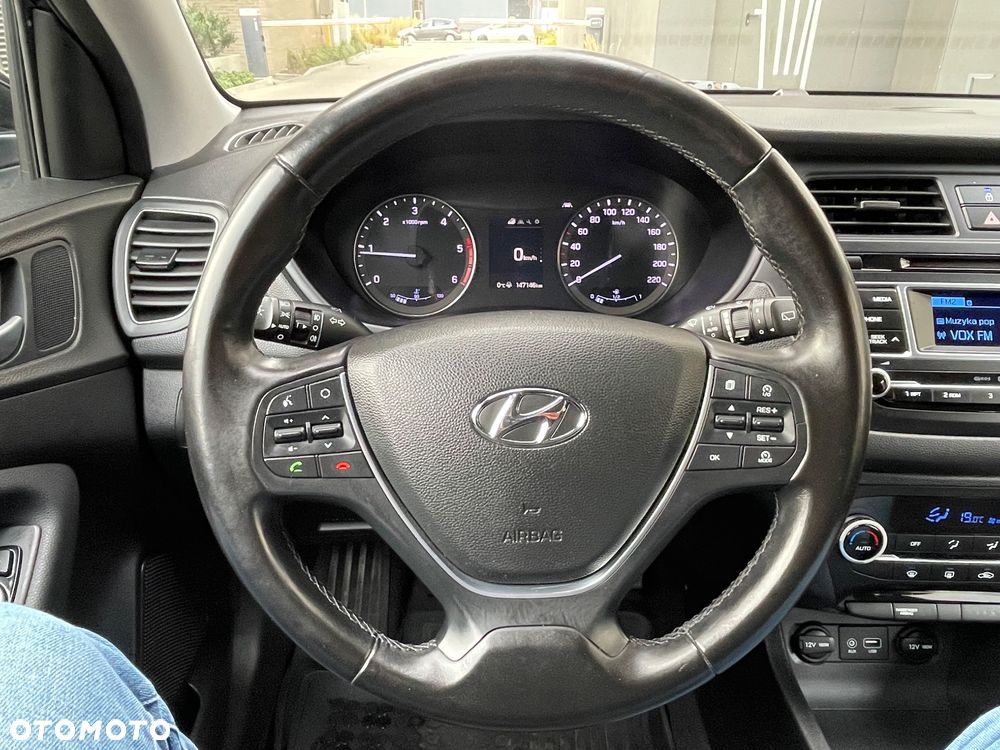 Hyundai i20 1.4 CRDi Premium - 31