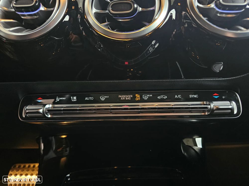 Mercedes-Benz CLA 180 7G-DCT AMG Line - 31