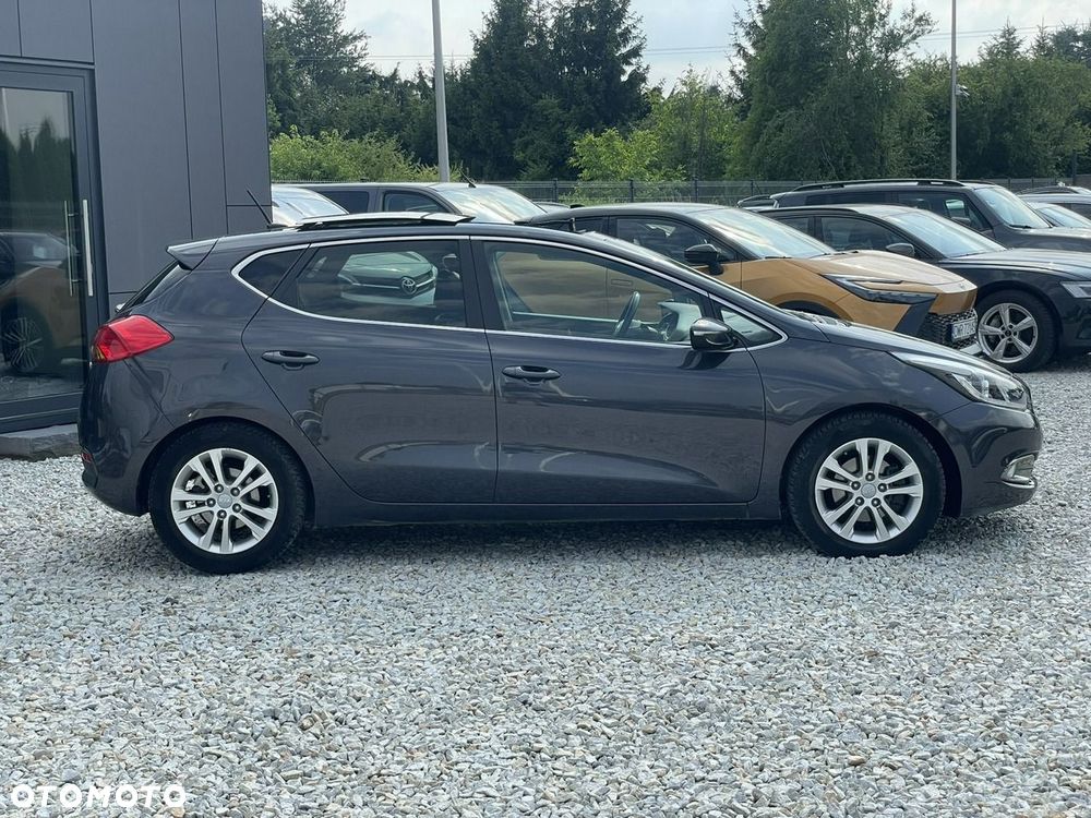 Kia Ceed 1.6 GDI XL - 6