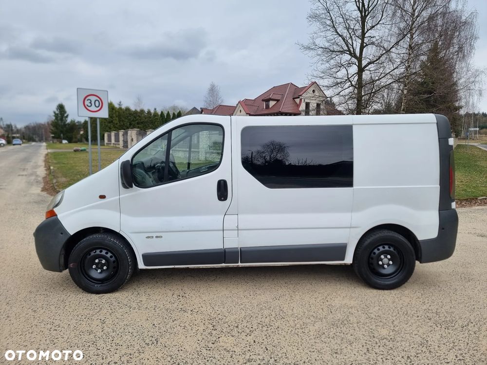 Renault Trafic - 2