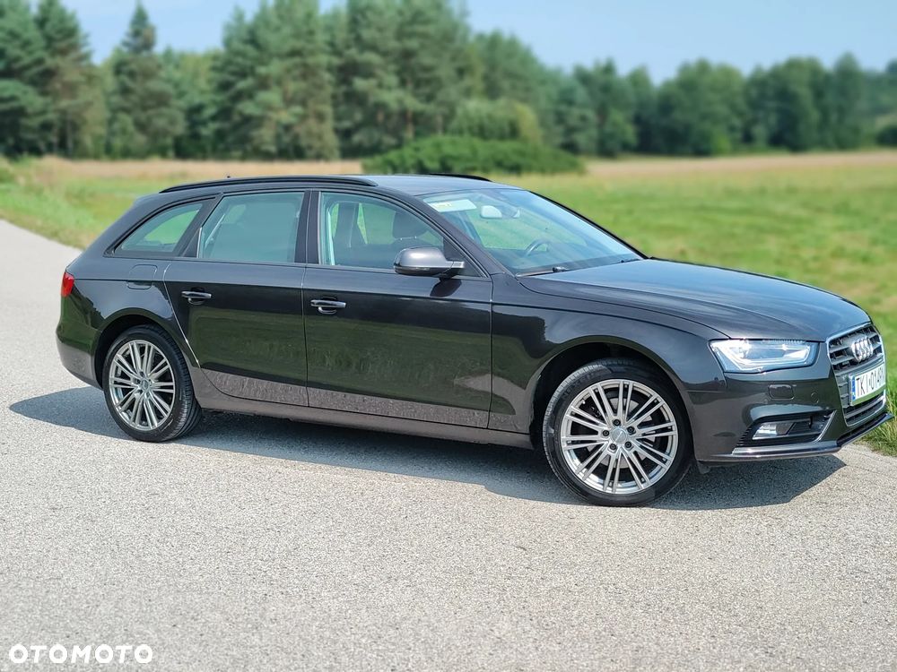 Audi A4 Avant 2.0 TDI DPF quattro S tronic Attraction - 2