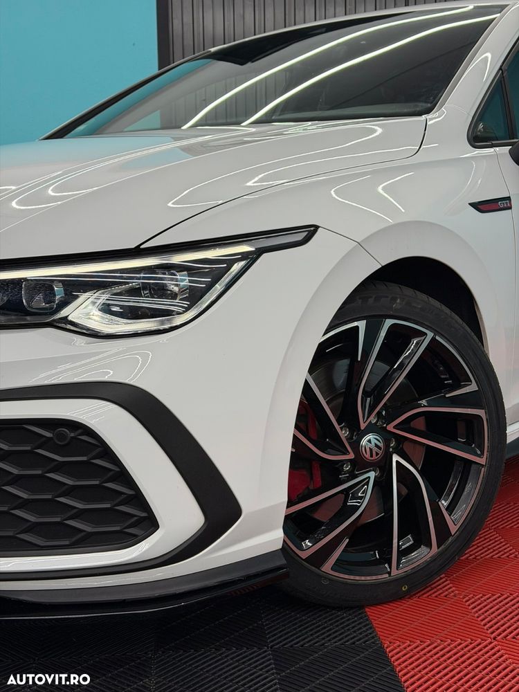 Volkswagen Golf 2.0 TSI GTI Performance - 3