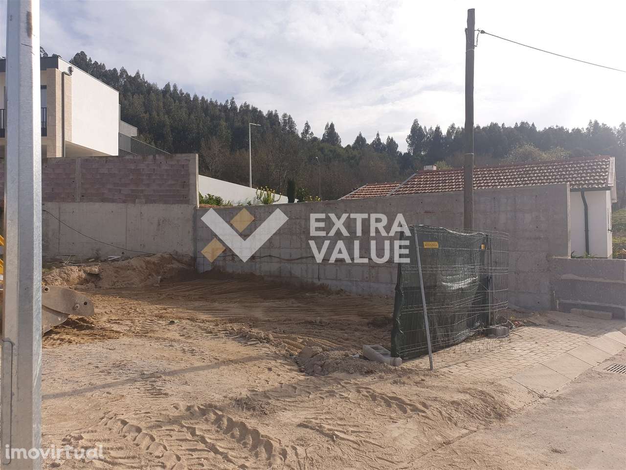 Lote de Terreno  Venda em Vale (São Cosme), Telhado e Portela,Vila Nov - Grande imagem: 2/19