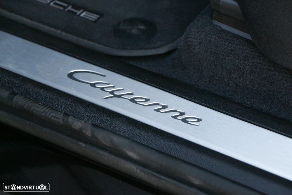 Porsche Cayenne E-Hybrid - 11