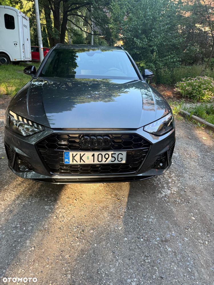Audi A4 Avant - 1