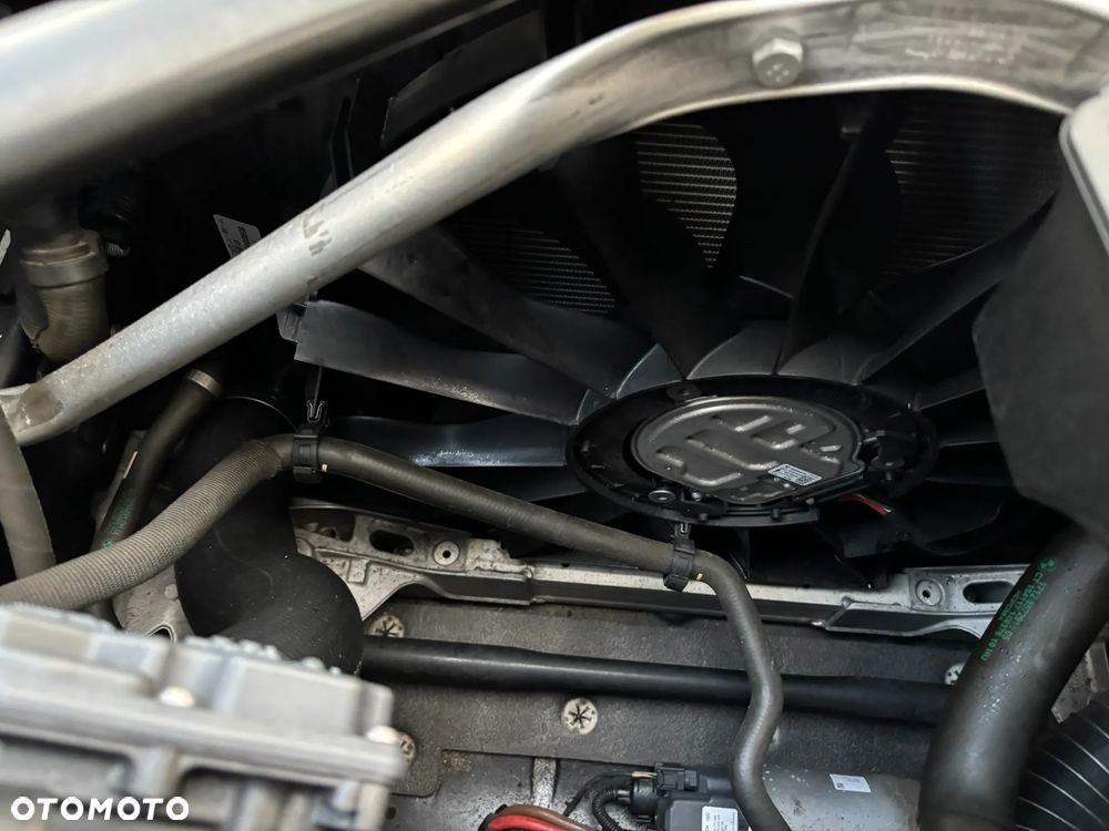 BMW Seria 5 520d - 19