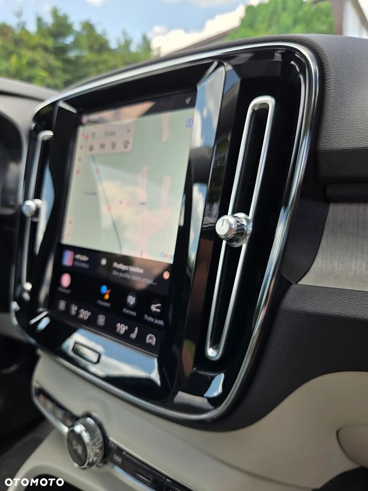 Volvo XC 40 B5 AWD Ultimate Dark - 26