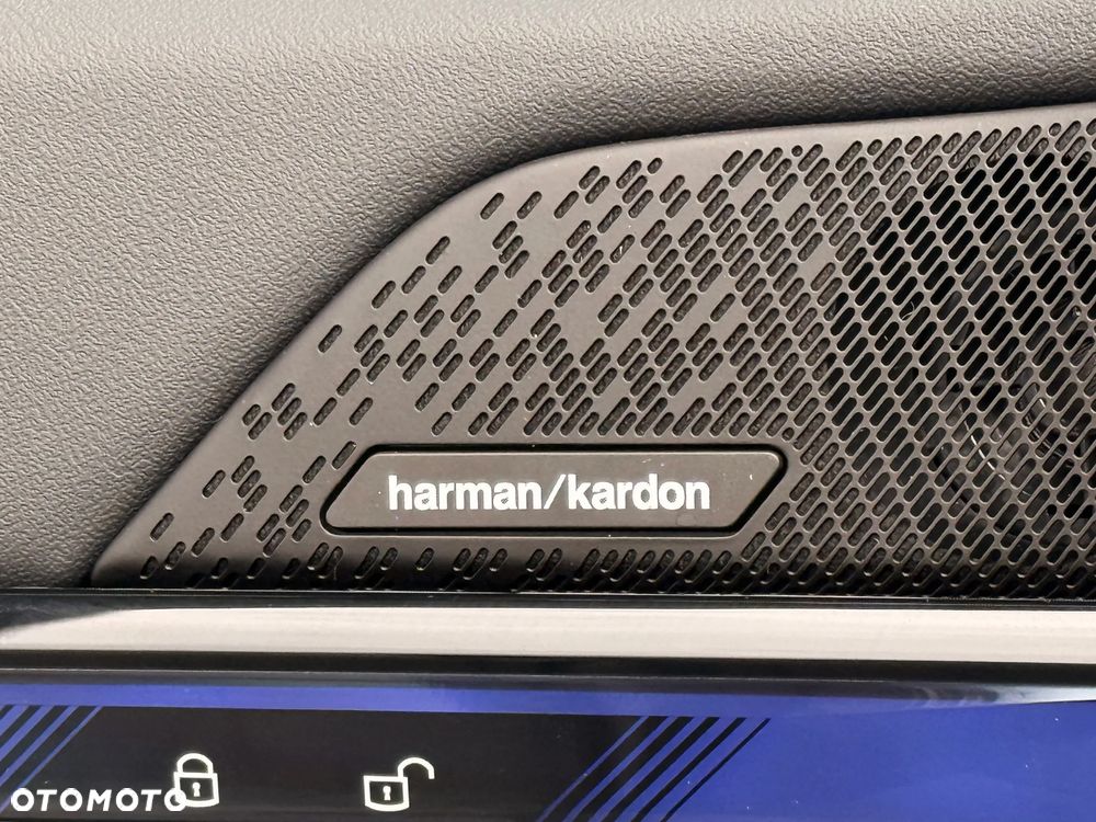 BMW Seria 5 520i - 27