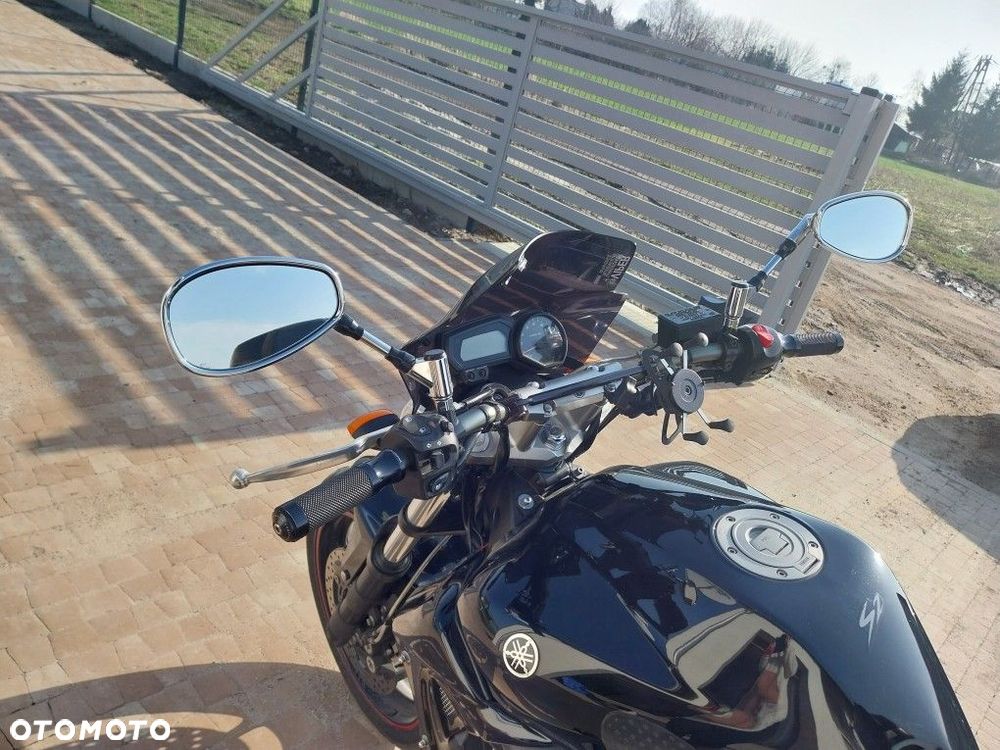Yamaha FZ6 - 4