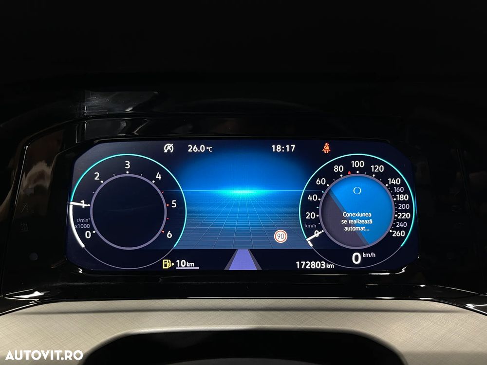 Volkswagen Golf 2.0 TDI SCR Life - 27