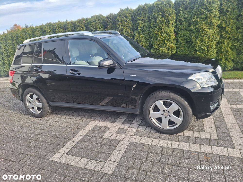 Mercedes-Benz GLK - 2