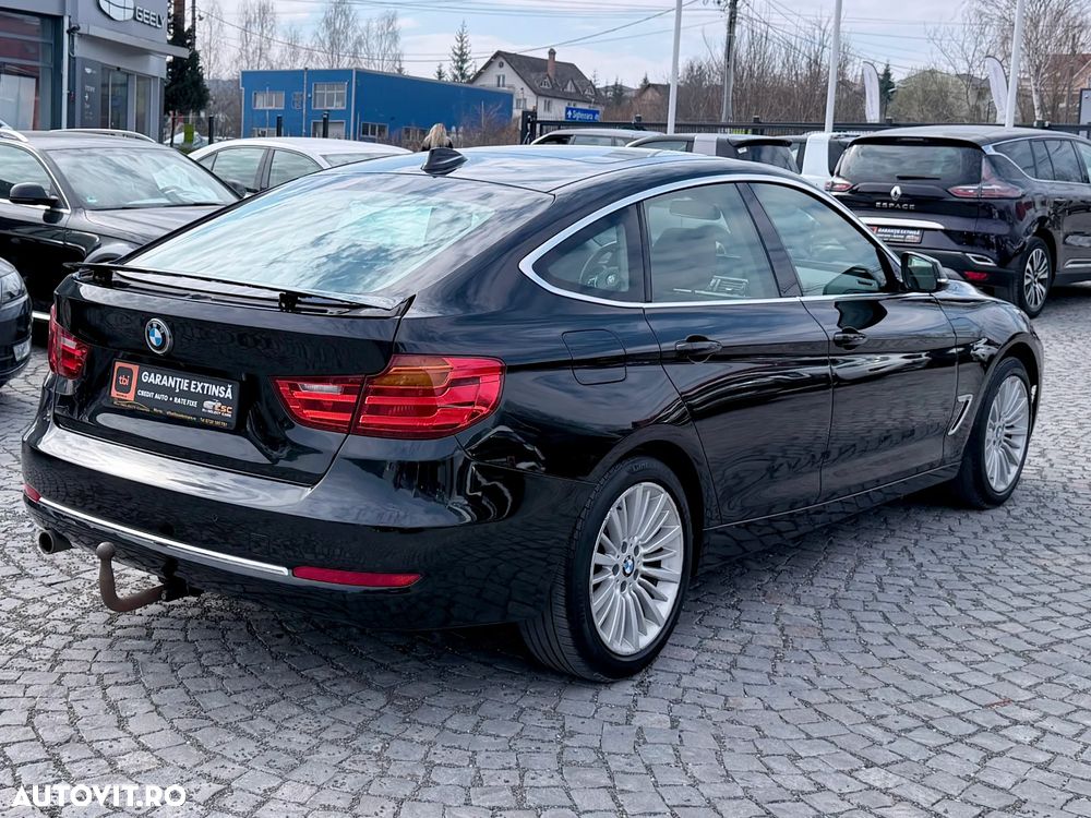 BMW Seria 3 320d xDrive Aut. Luxury Line - 3