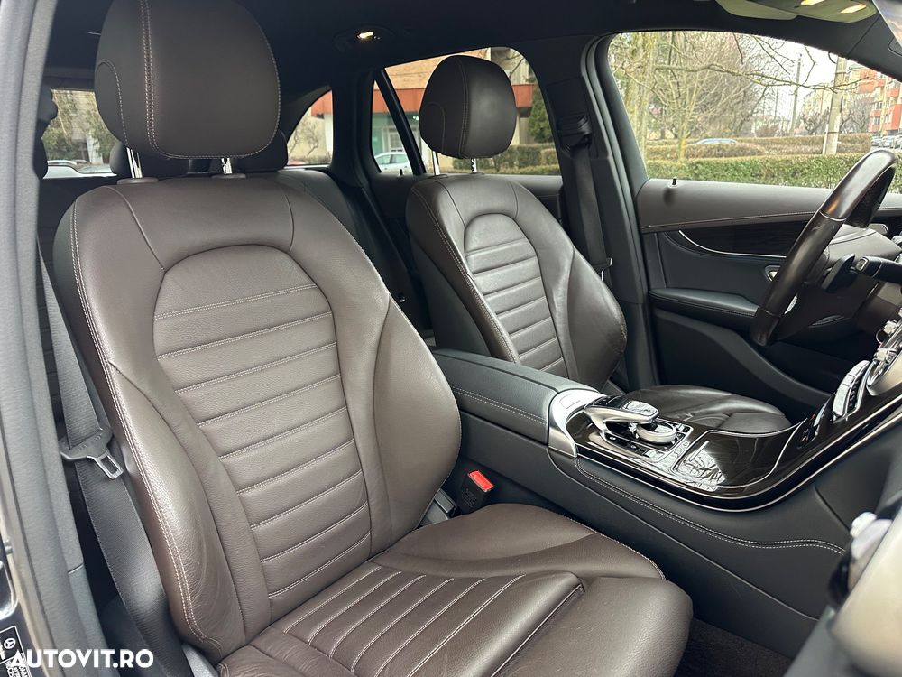 Mercedes-Benz GLC - 39