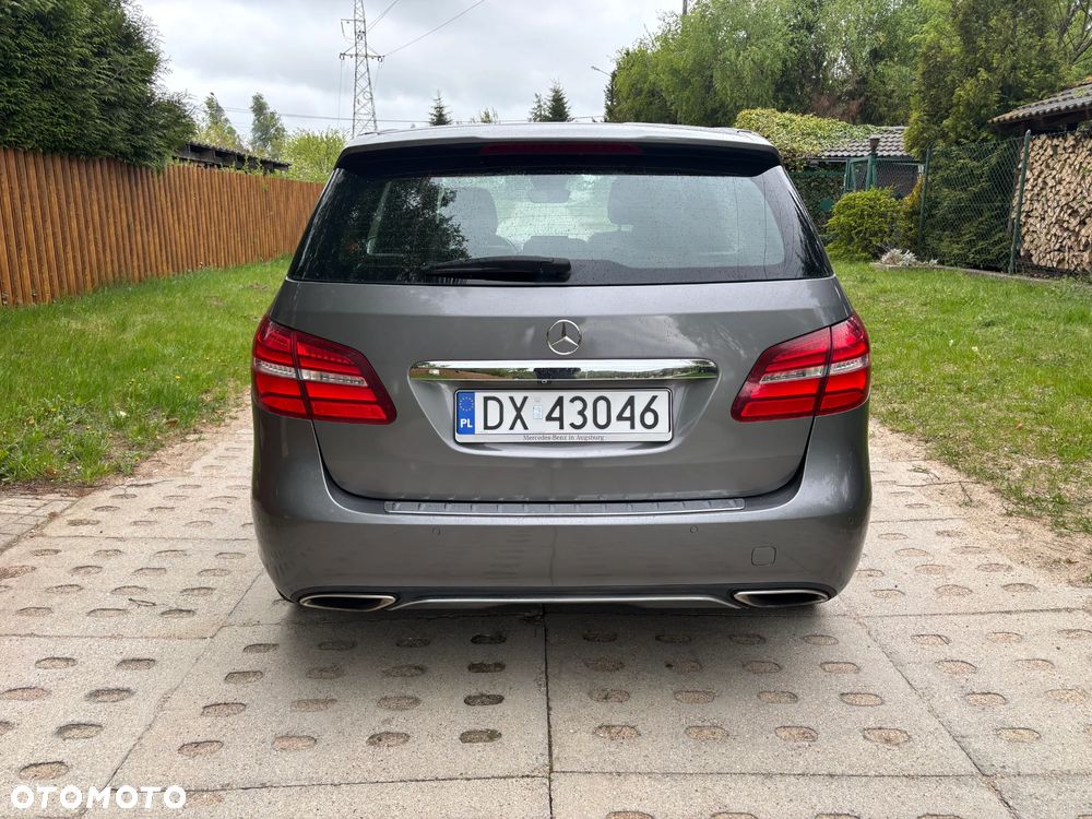 Mercedes-Benz Klasa B 200 7G-DCT - 4