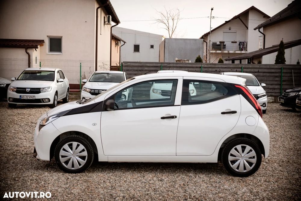 Toyota Aygo 1.0 VVY-I 5 usi X - 11
