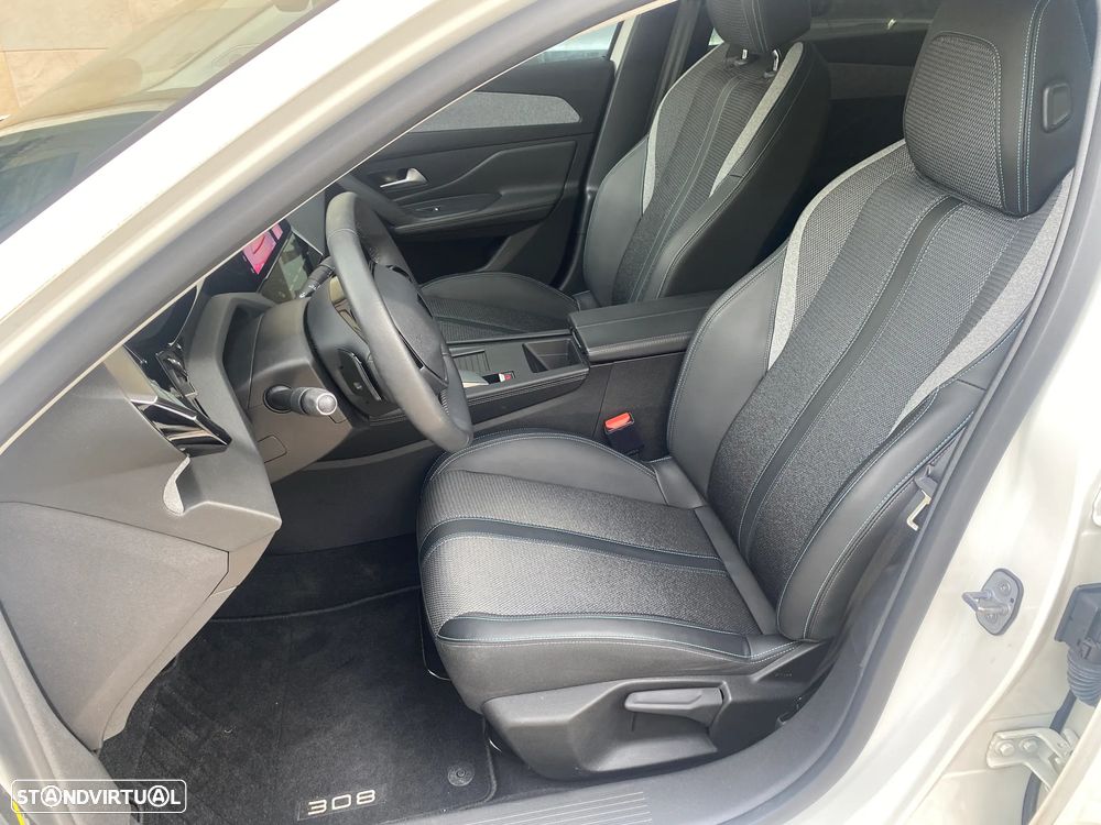 Peugeot 308 PureTech 130 GPF EAT8 Stop & Start Allure Pack - 34