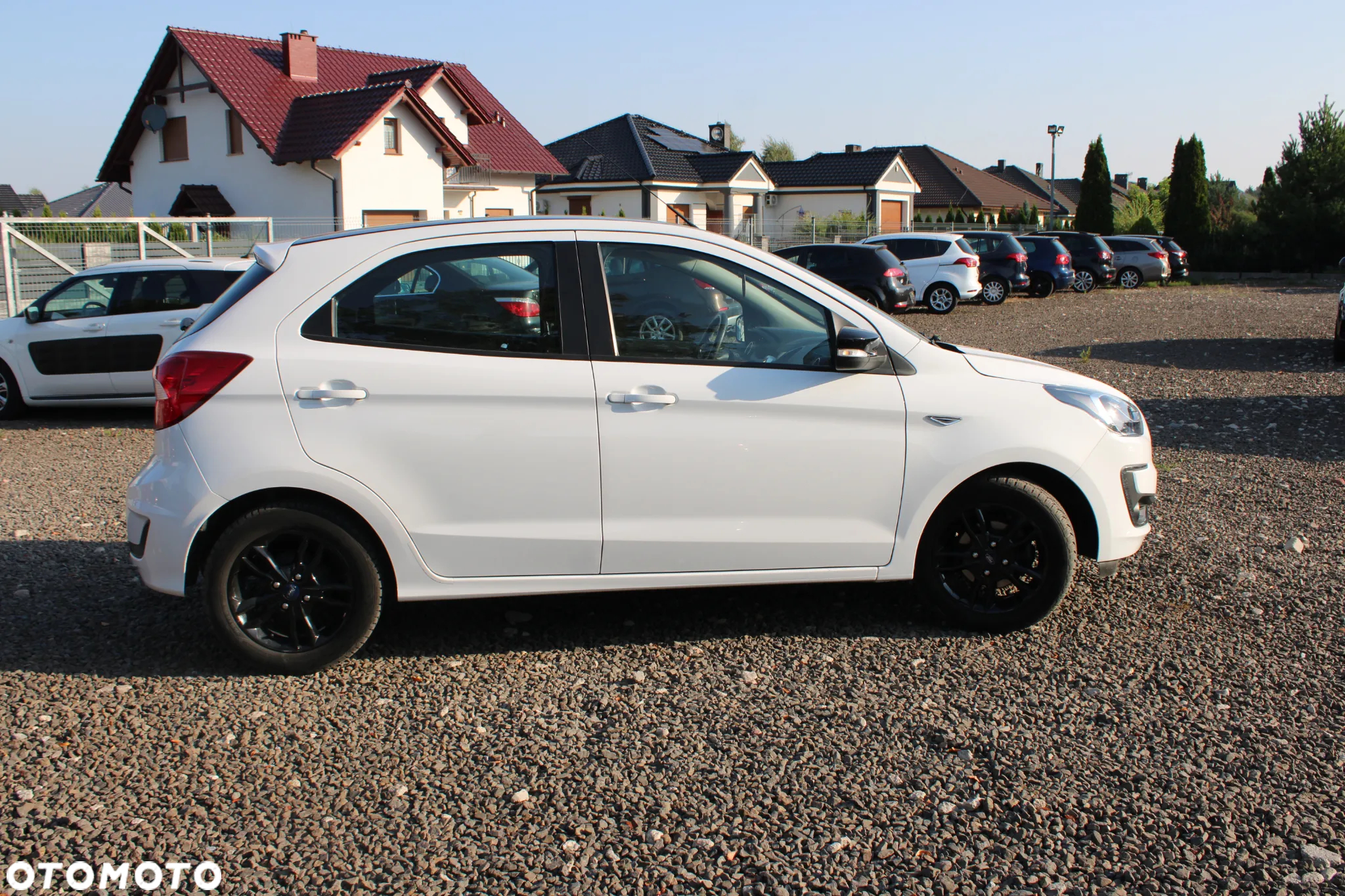 Ford Ka+ 1.2 S&S White - 11
