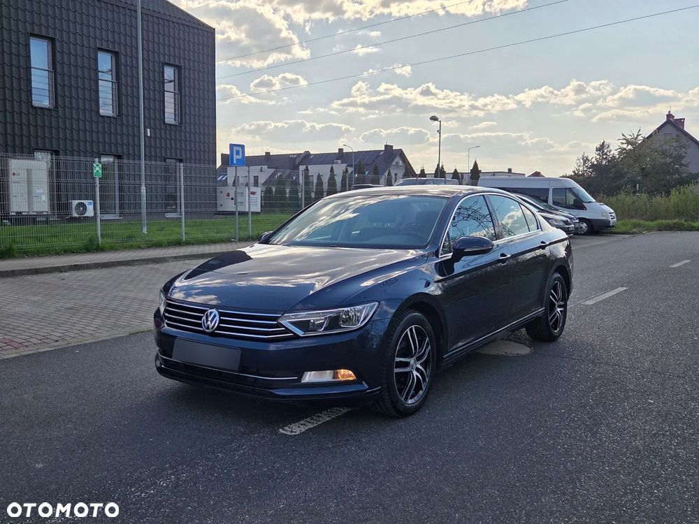 Volkswagen Passat ver-1-4-tsi-bmt-act-comfortline - 16