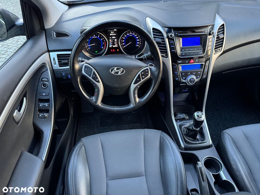 Hyundai i30 blue 1.6 GDI Style - 24