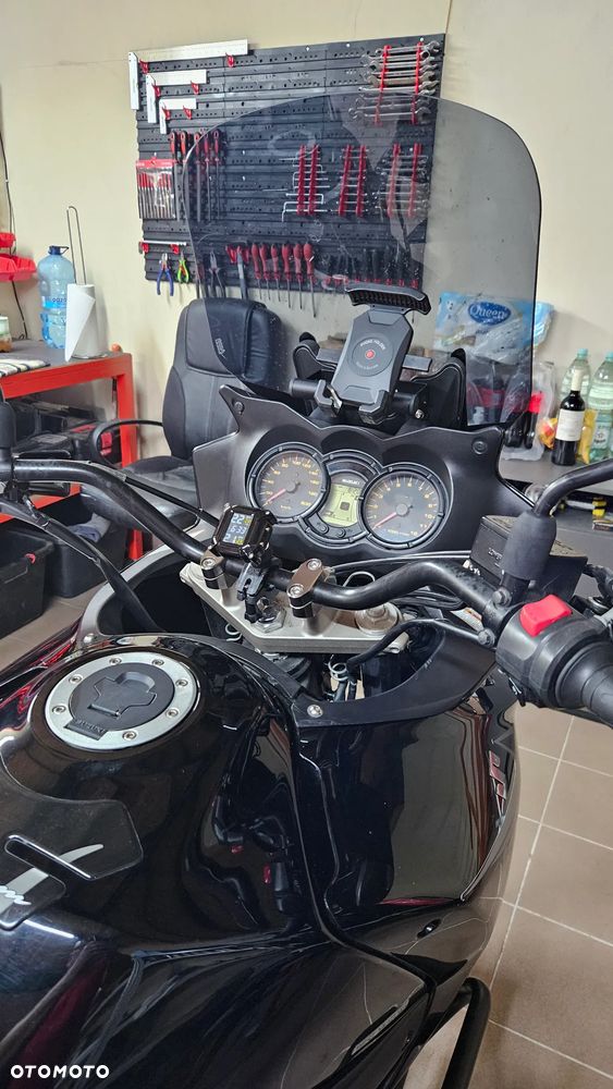 Suzuki V-STROM - 18