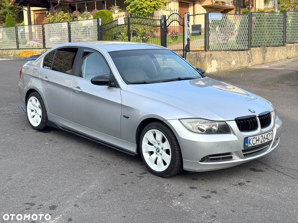 BMW 3 Series 2007 photo 2
