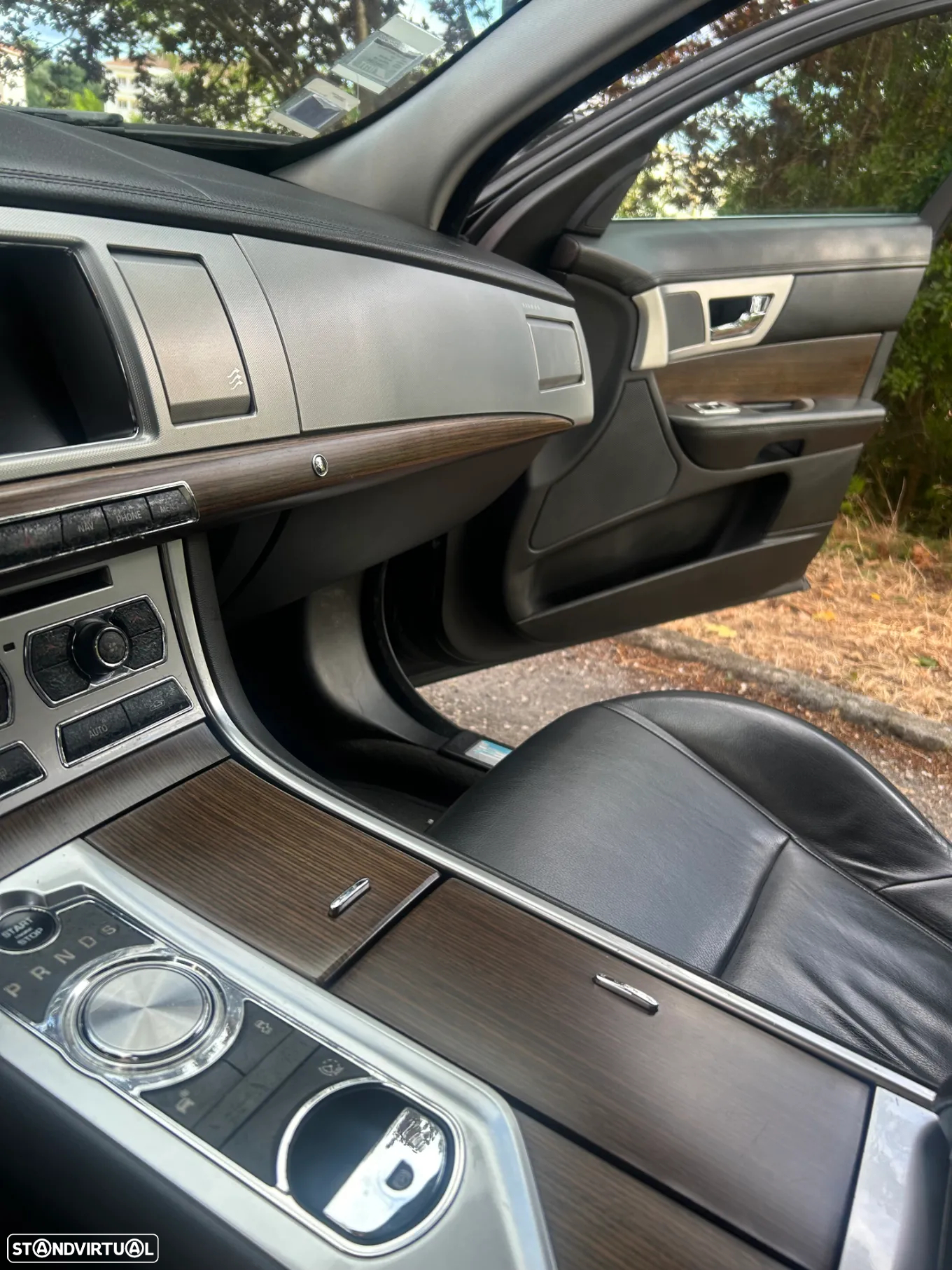 Jaguar XF - 7