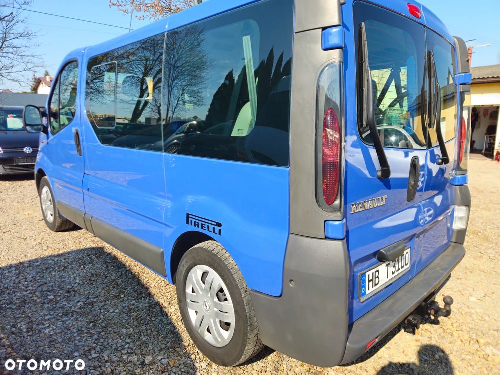 Renault Trafic - 32