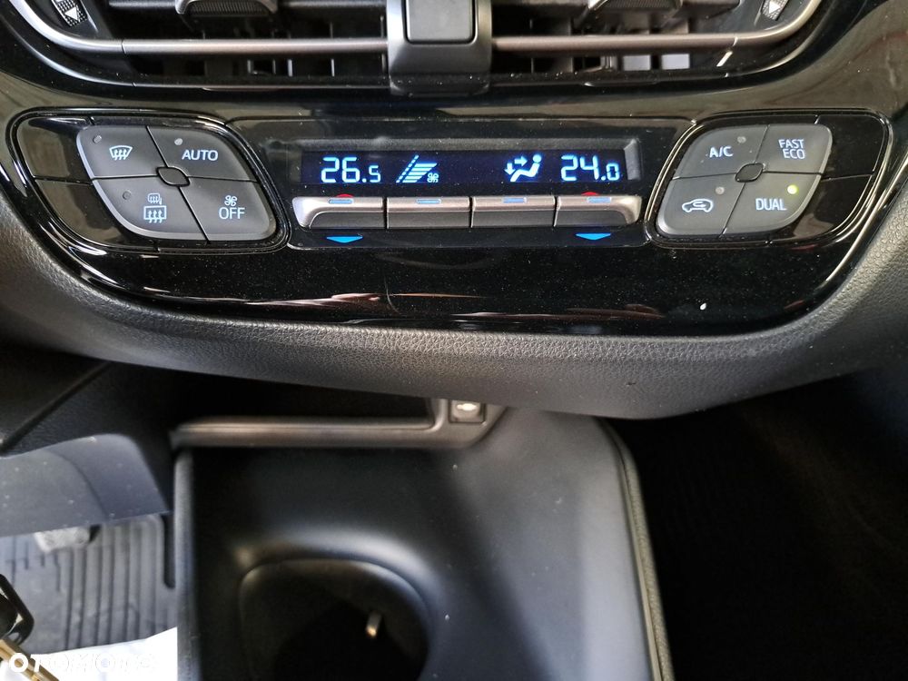 Toyota C-HR 1.2 T GPF Premium - 26