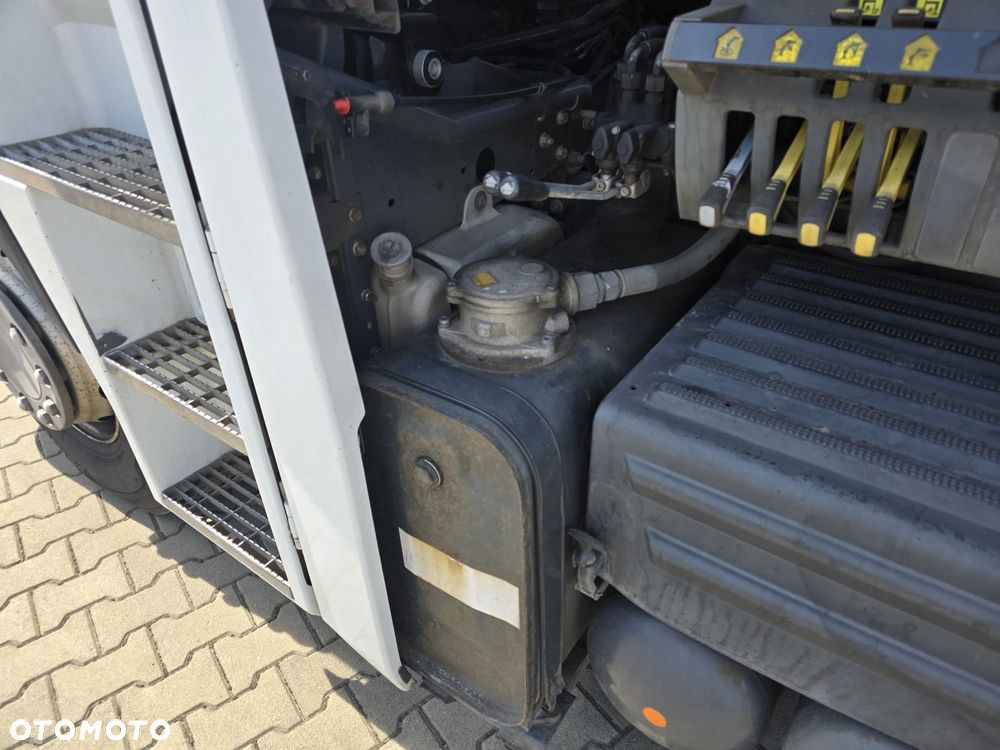 Renault Magnim 440 DXi + HDS - 27