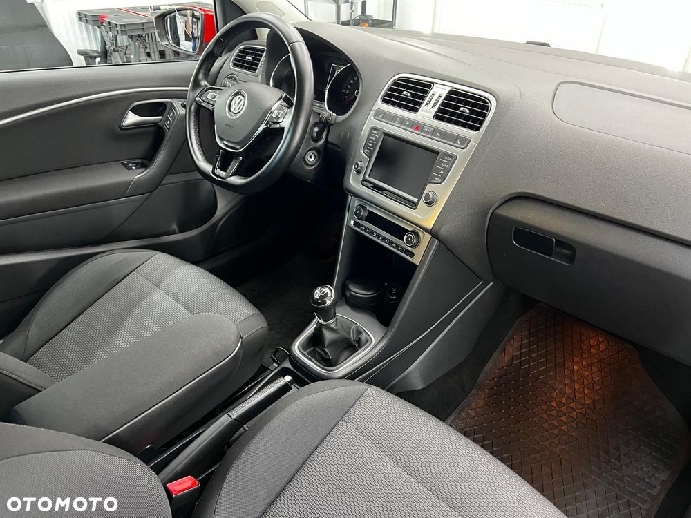 Volkswagen Polo 1.4 TDI (Blue Motion Technology) Highline - 5