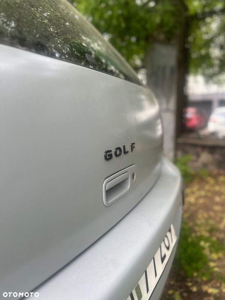 Volkswagen Golf 1.9 TDI Basis - 16
