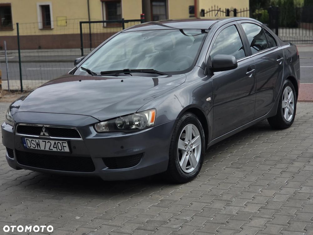Mitsubishi Lancer 1.8 Invite - 2
