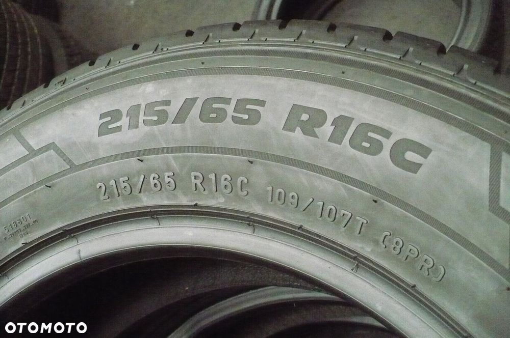2x PIRELLI Carrier 215/65R16C 7,9mm 2022 - 2