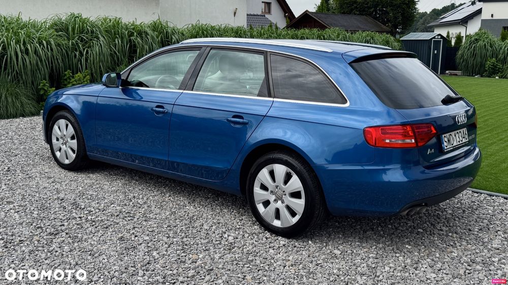 Audi A4 Avant 2.0 TDI DPF Ambiente - 30