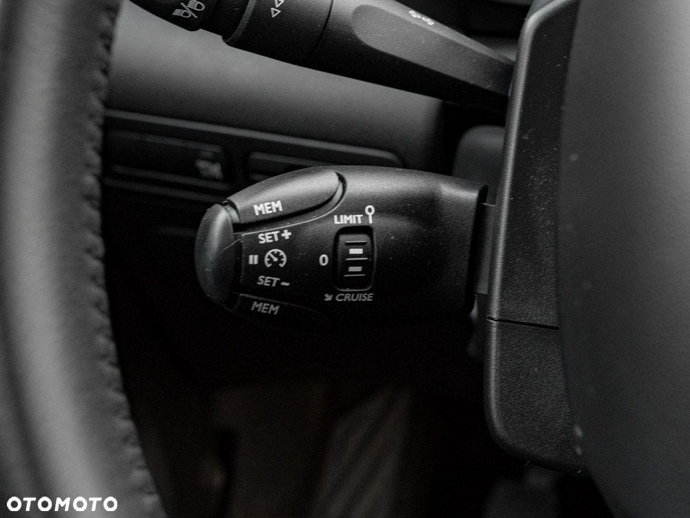 Citroën C3 Aircross 1.2 PureTech Shine Pack S&S - 19