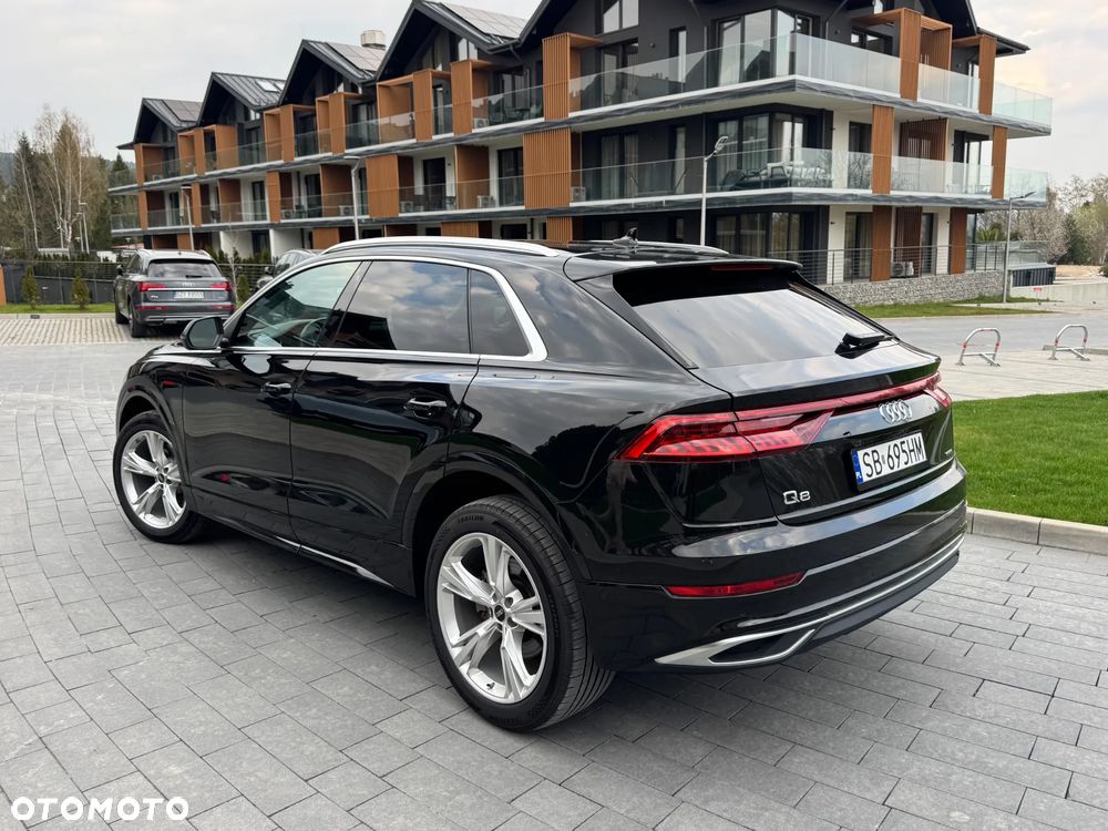 Audi Q8 55 TFSI quattro tiptronic - 8