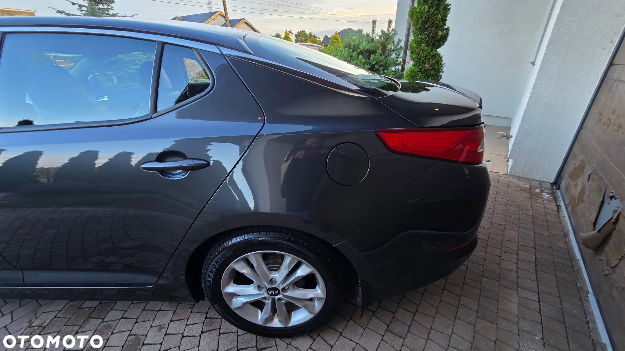 Kia Optima - 22
