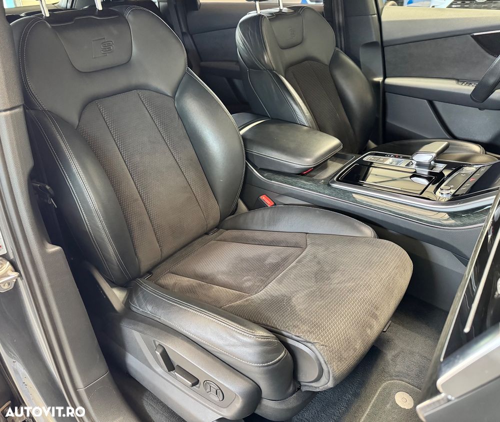 Audi Q7 3.0 50 TDI quattro Tiptronic MHEV S Line - 16