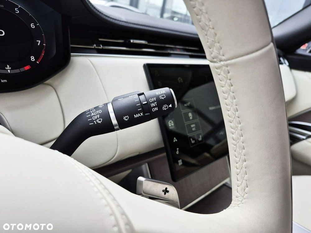 Land Rover Range Rover - 34