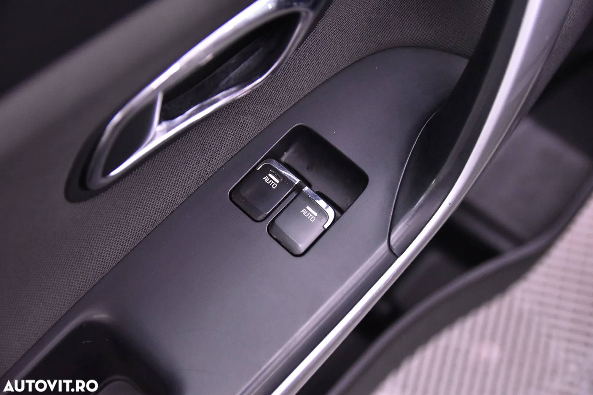 Kia Ceed - 14