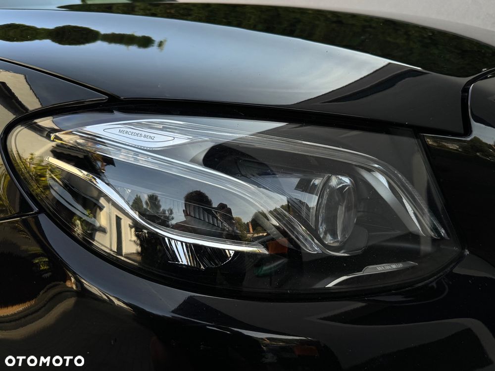 Mercedes-Benz Klasa E 200 9G-TRONIC AMG Line - 13