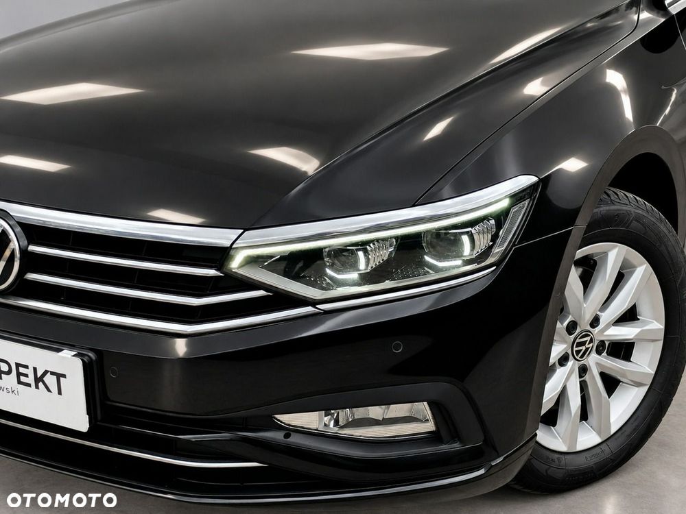 Volkswagen Passat - 20
