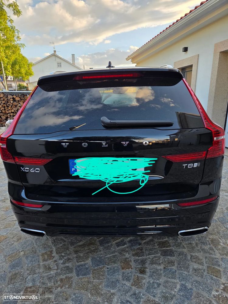 Volvo XC 60 2.0 T8 PHEV R-Design AWD - 6