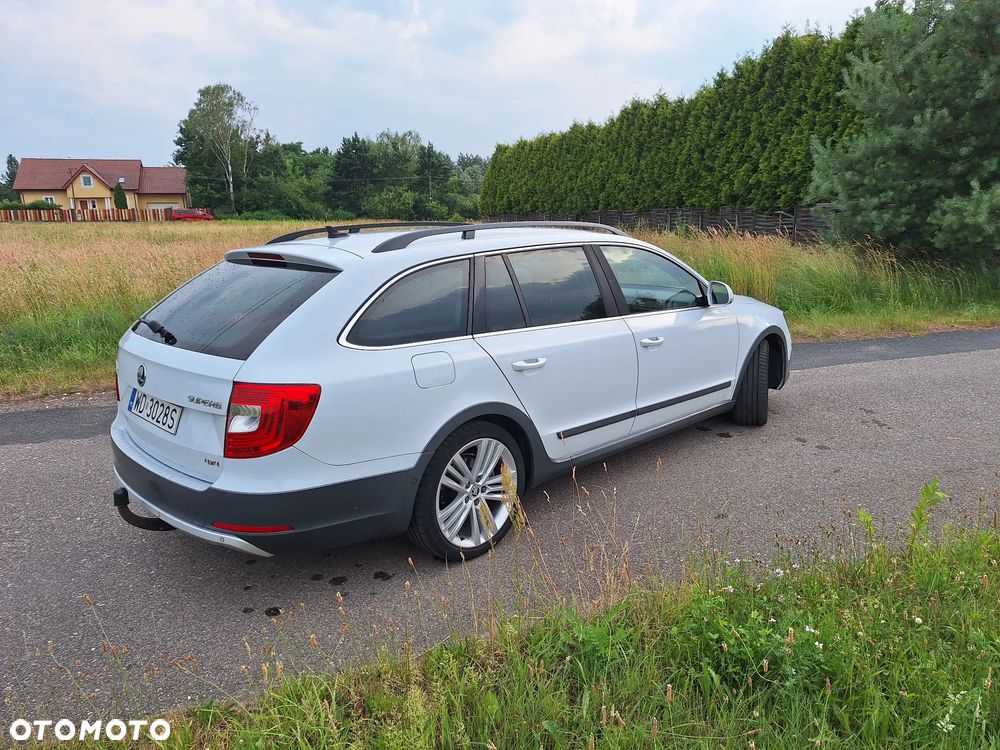 Skoda Superb 1.8 TSI Platinum Outdoor - 4