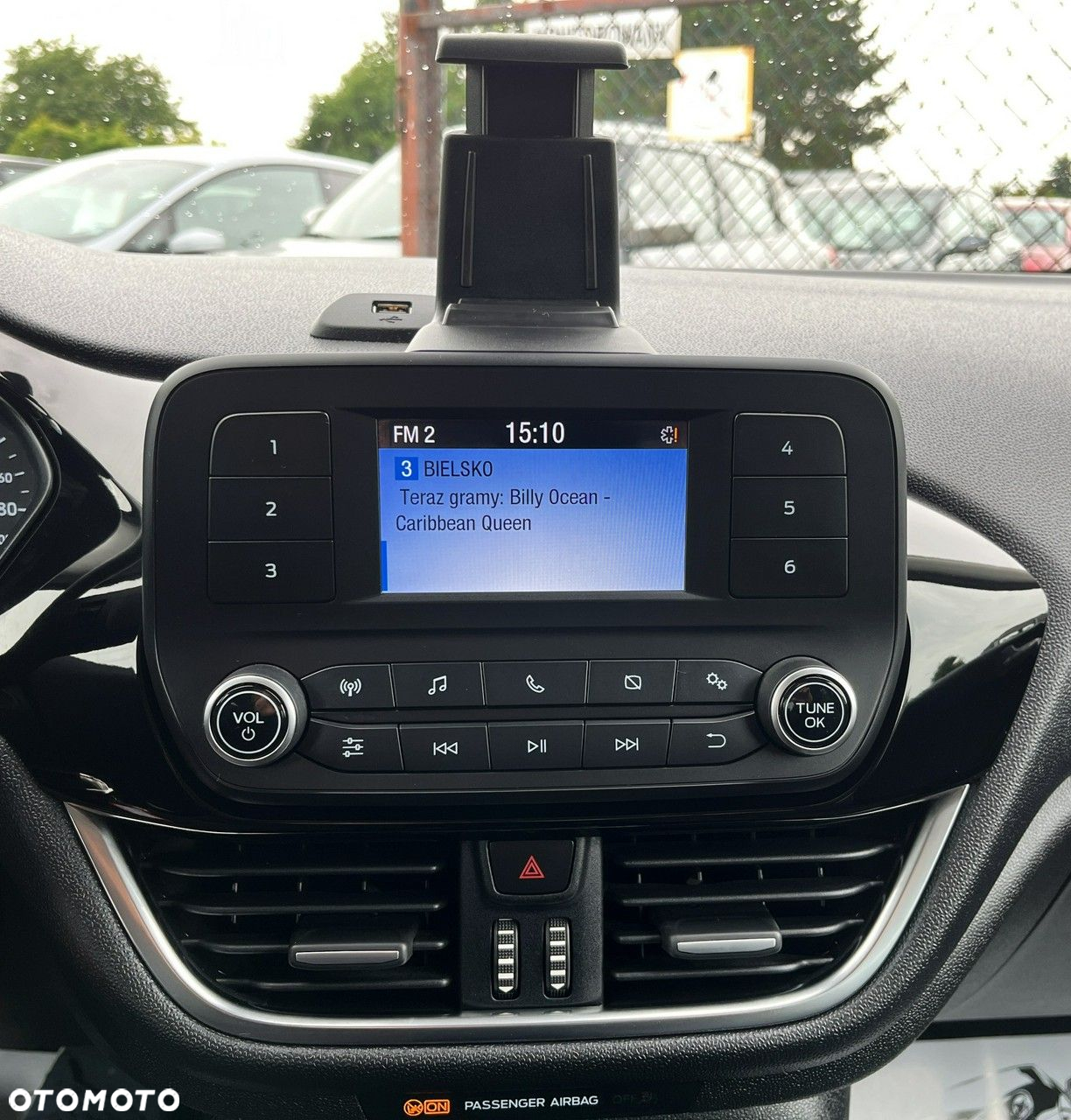 Ford Fiesta - 23