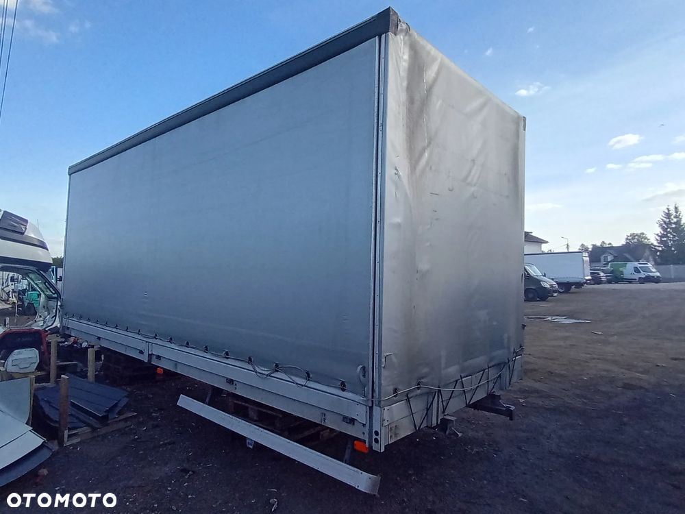 Zabudowa Plandeka Kontener Iveco Daily 14- - 4