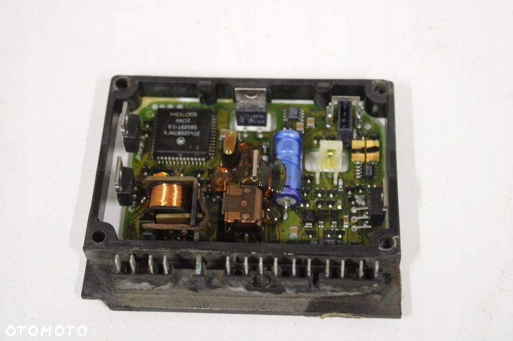 THERMO TOP S STEROWNIK BENZYNA 8391441 WEBASTO - 2