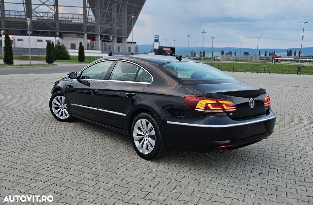Volkswagen Passat CC 2.0 TDI DSG Blue TDI - 4