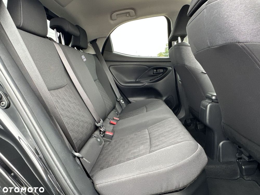 Toyota Yaris Hybrid 1.5 Style - 11