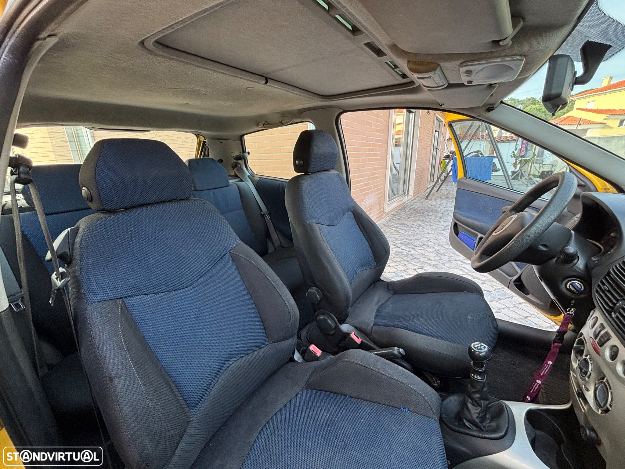 Fiat Punto 1.2 16V 80 Sport - 6